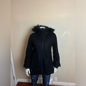 ELLABELLE - Black wool-blend coat with fur trim hood Medium - p2p 20"